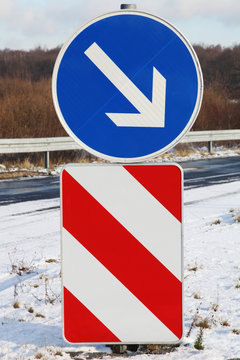 Rechts vorbeifahren