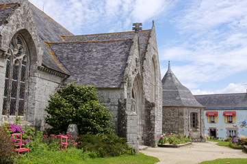 église Saint-Cadoan à Poullan sur Mer