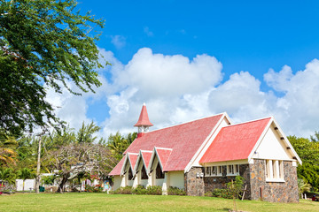 Fototapeta na wymiar Kapelle Notre Dame Auxiliatrice, Cap Malheureux, Mauritius
