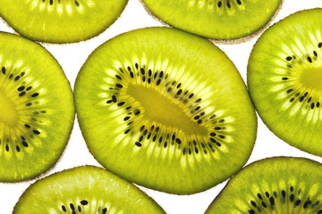 Fresh kiwi slices