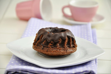 Mohr im Hemd, Schokoladenkuchen mit Schokosauce