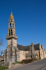 Fototapeta na wymiar Kościół św Zbawiciela Faou