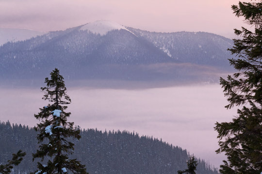 Fototapeta evening mountains