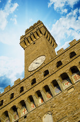 Fototapeta premium Bottom-Up view of Piazza della Signoria in Florence