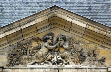 anges aux pieds de bouc