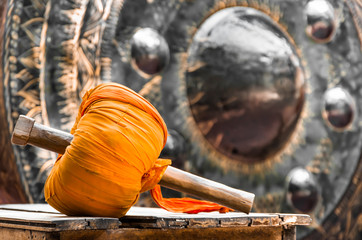 Orange Gong Hammer