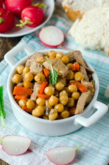 Meat stewed with Noot