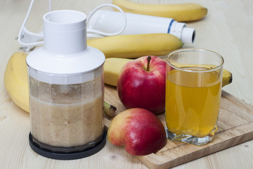 Cocktail of apple, banana and lemon.