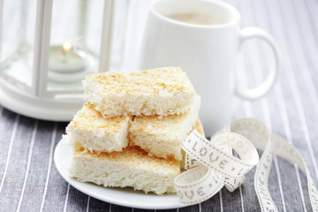 coconut cookie