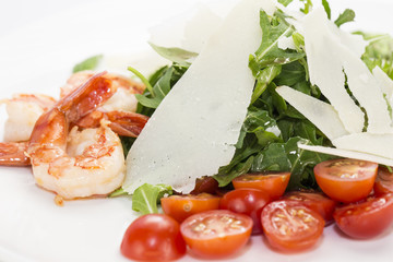 салат креветки  и авокадо