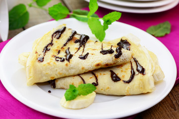 Pfannkuchen mit Bananen