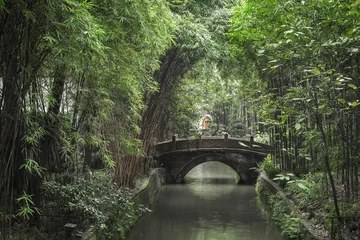 Selbstklebende Fototapeten Bogenbrücke © lujing