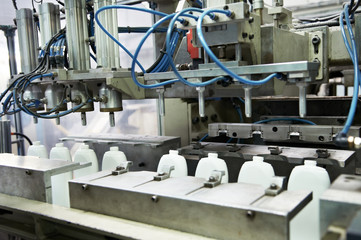 manufacturing of plastic bottles prodoction