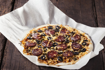 Tasty salami pizza