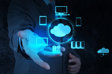 Businessman working with a Cloud Computing diagram