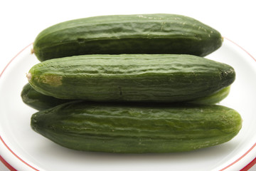 Grüne Salatgurken