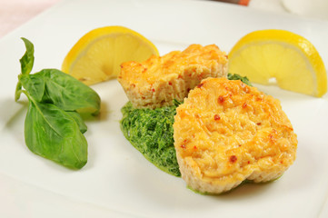 Fishcakes with lemon