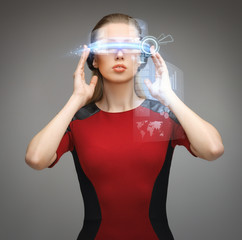 woman with futuristic glasses