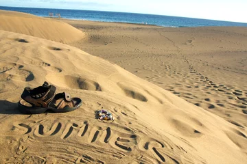 Deurstickers summer time - written on sand © anilah