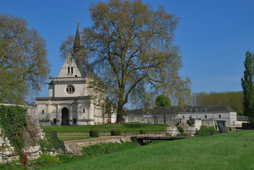 Fototapeta na wymiar Sainte-Chapelle w Champigny-sur-Veude