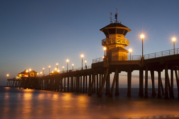 Obraz premium huntington Beach pier twilight