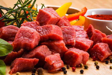 Raw beef and vegetables