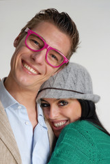Retrato de una joven pareja feliz y alegre.Enamorados.