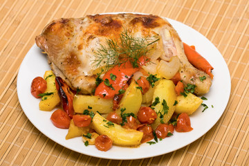 Fried chicken legs with vegetables