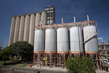 silo