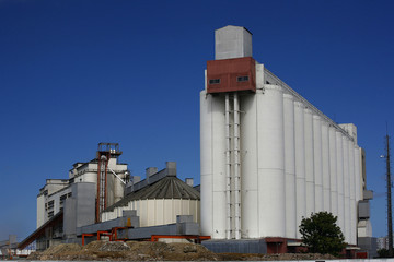 silo