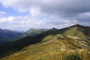 BIESZCZADY © Piotr Szpakowski