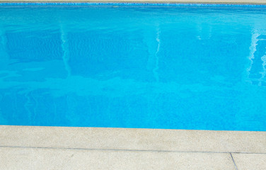 Fototapeta na wymiar swimming pool
