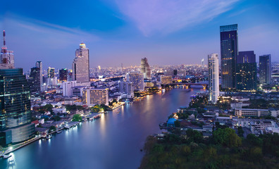 Fototapeta na wymiar Night Urban City Skyline, Bangkok, Thailand