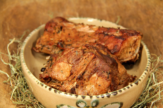「Wildschweinbraten」の写真素材 | 368件の無料イラスト画像 | Adobe Stock