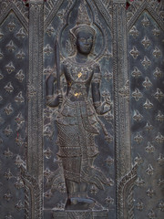 Thai design craft on door in Wat Benchamabophit