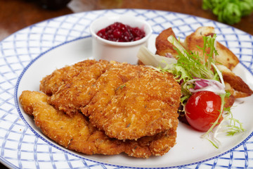 Schnitzel with salad