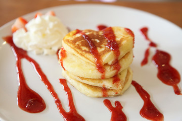 strawberry pancake