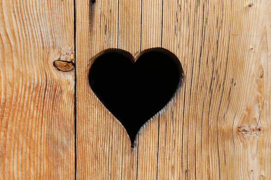 Wood backdrop with heart - France (Savoie)