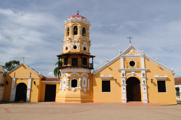 Fototapeta premium Colombia, View on the old Mompos