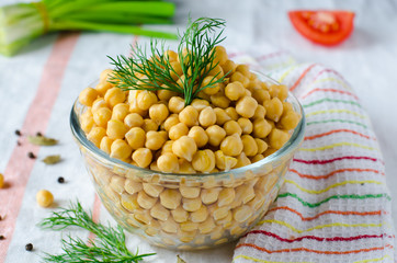 Boiled chickpeas with spices