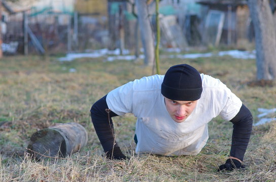 Sport pompki na świeżym powietrzu