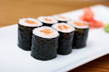 Salmon hosoroll