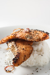 salmon grill with lemon sauce