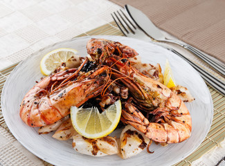 Jumbo prawns and grilled squids with black rice