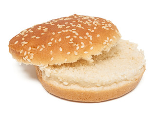 Aufgeschnittenes Burgerbrötchen