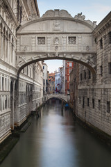 Naklejka premium Bridge of Sighs at Doge's Palace, Ponte dei Sospiri, Venice