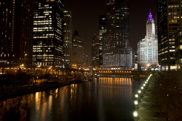 Fototapeta na wymiar Chicago z rzeki