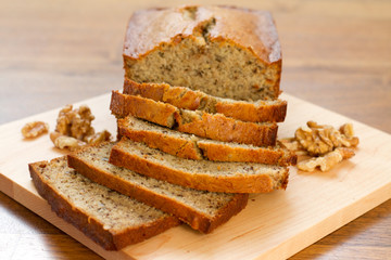 banana nut bread with walnuts