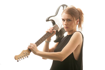 Frau mit Gitarre