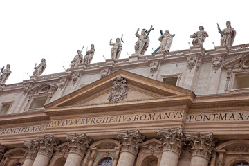 Fototapeta premium Front View of Saint Peter's Basilica,Vatican